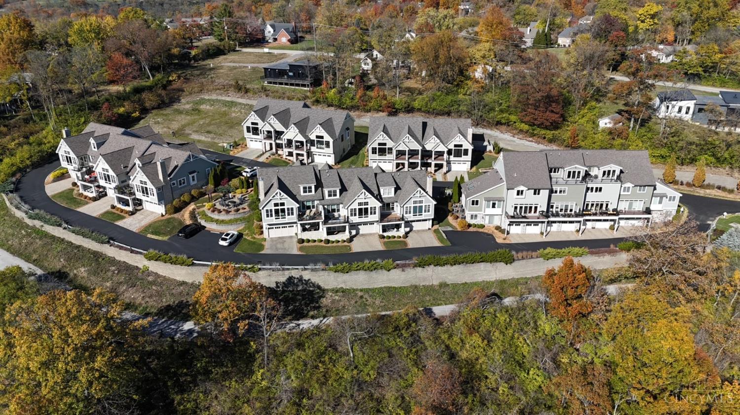 5900 Woodland Lane #11, Columbia Twp, OH, 45227 — photo 3