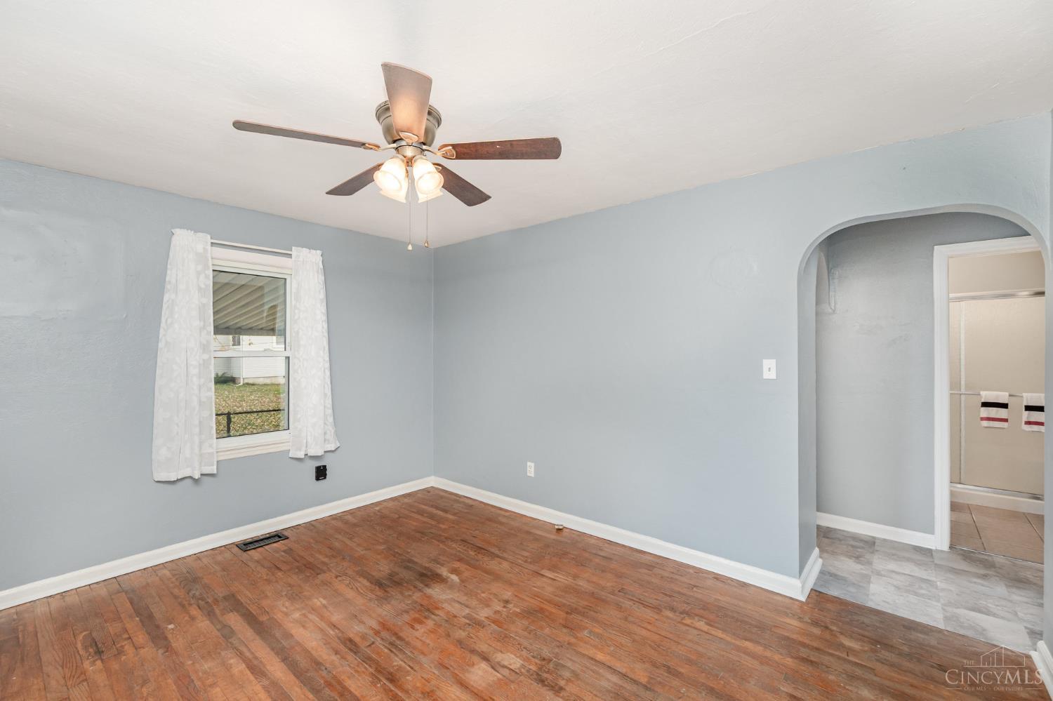 Homes for sale in Middletown, OH | 3512 Glencoe Ave, Middletown, OH 45042 | MLS# 1861366