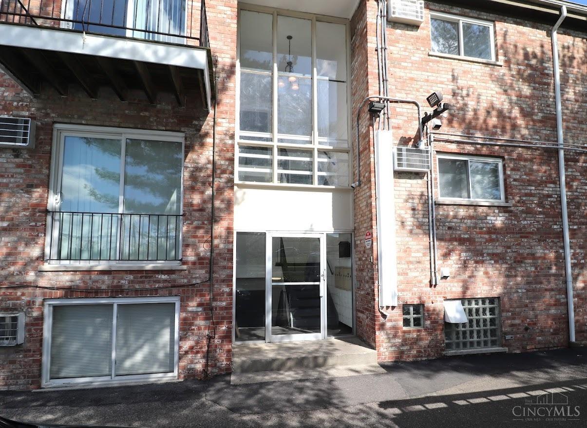 2145 Harrison Avenue #14, Cincinnati, OH, 45211
