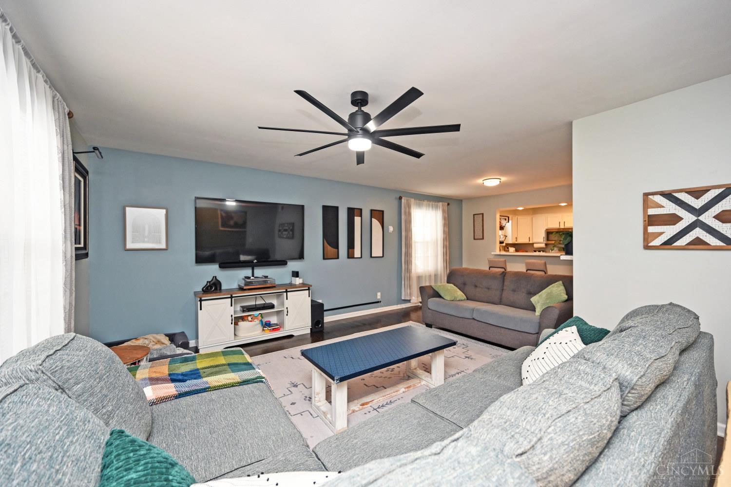 Homes for sale in Springfield Twp., OH | 1780 Springdale Rd, Springfield Twp., OH 45231 | MLS# 1861526