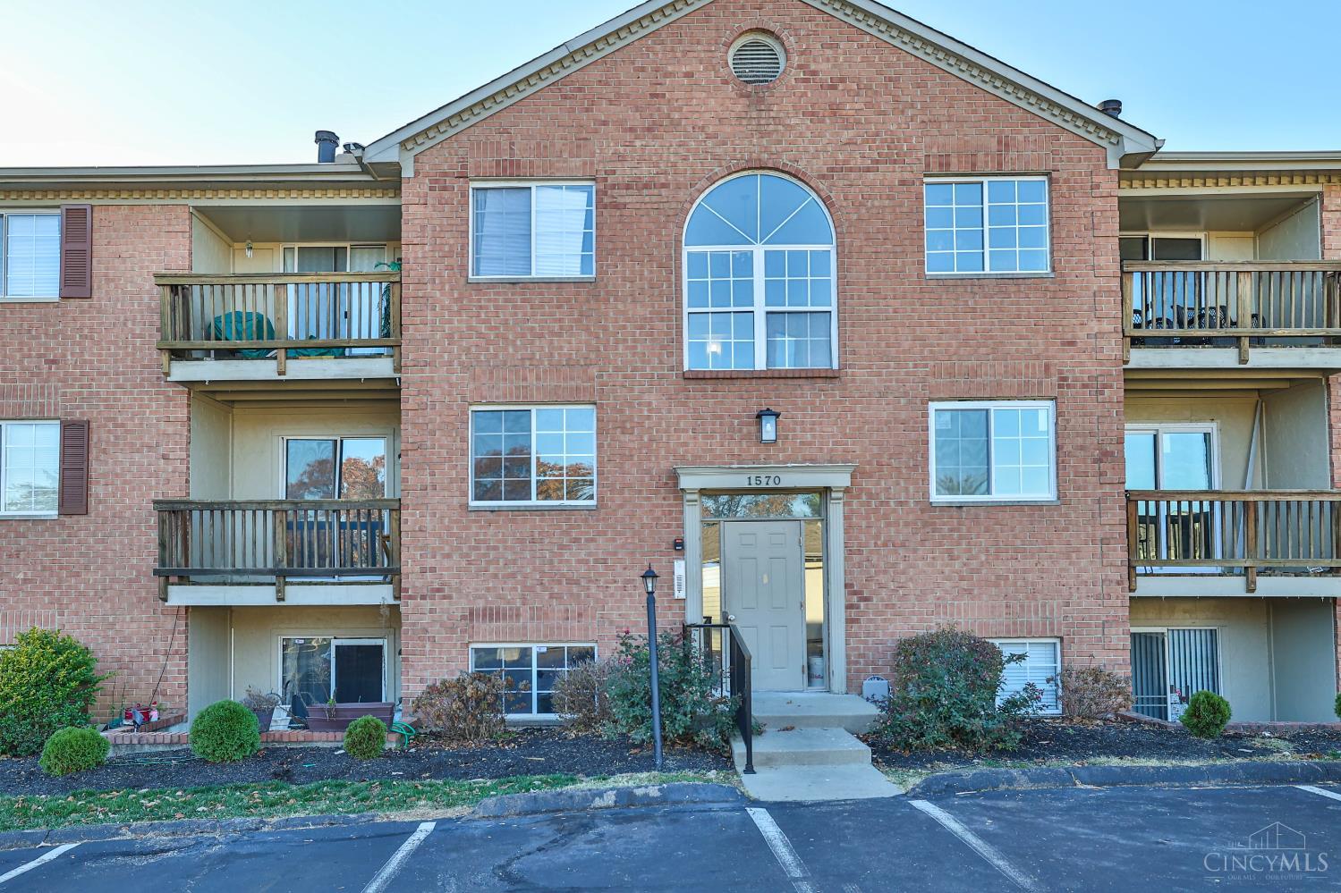 Photo 2 of Condominium at 1570 Gelhot Dr #115, Fairfield, OH 45014 | MLS# 1855596 | | Sold on 2026-01-12