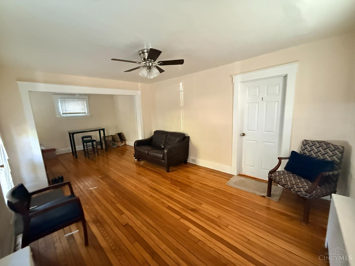 Homes for sale in Cincinnati, OH | 2911 Maisel Dr, Cincinnati, OH 45220 | MLS# 1862376