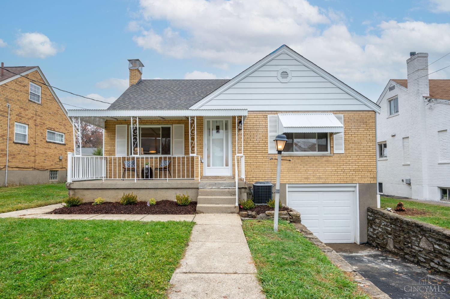 3558 Neiheisel Avenue