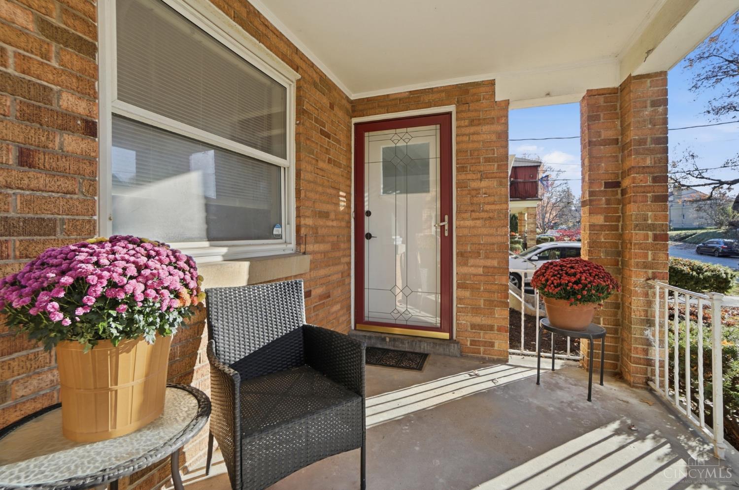 Homes for sale in Cincinnati, OH | 6404 Aspen Way, Cincinnati, OH 45224 | MLS# 1862656