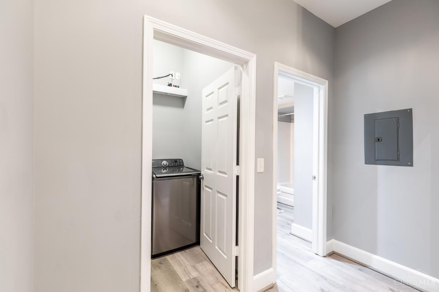 551 E Thirteenth Street #212