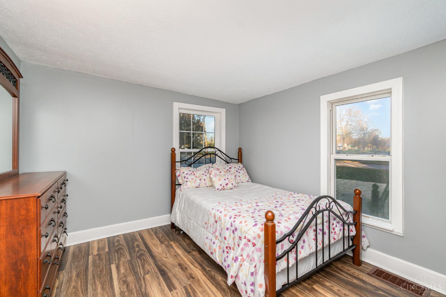 163 Washington Avenue, Glendale, OH, 45246 — photo 11