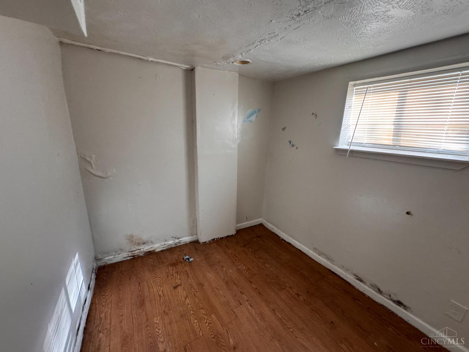 Homes for sale in Springfield Twp., OH | 2048 4th Ave, Springfield Twp., OH 45224 | MLS# 1863096