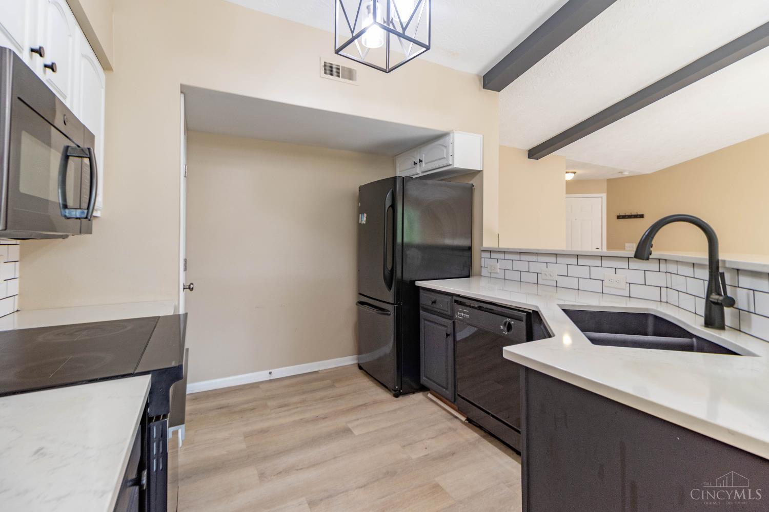 Homes for sale in Deerfield Twp., OH | 4344 North Point #302, Deerfield Twp., OH 45040 | MLS# 1863181