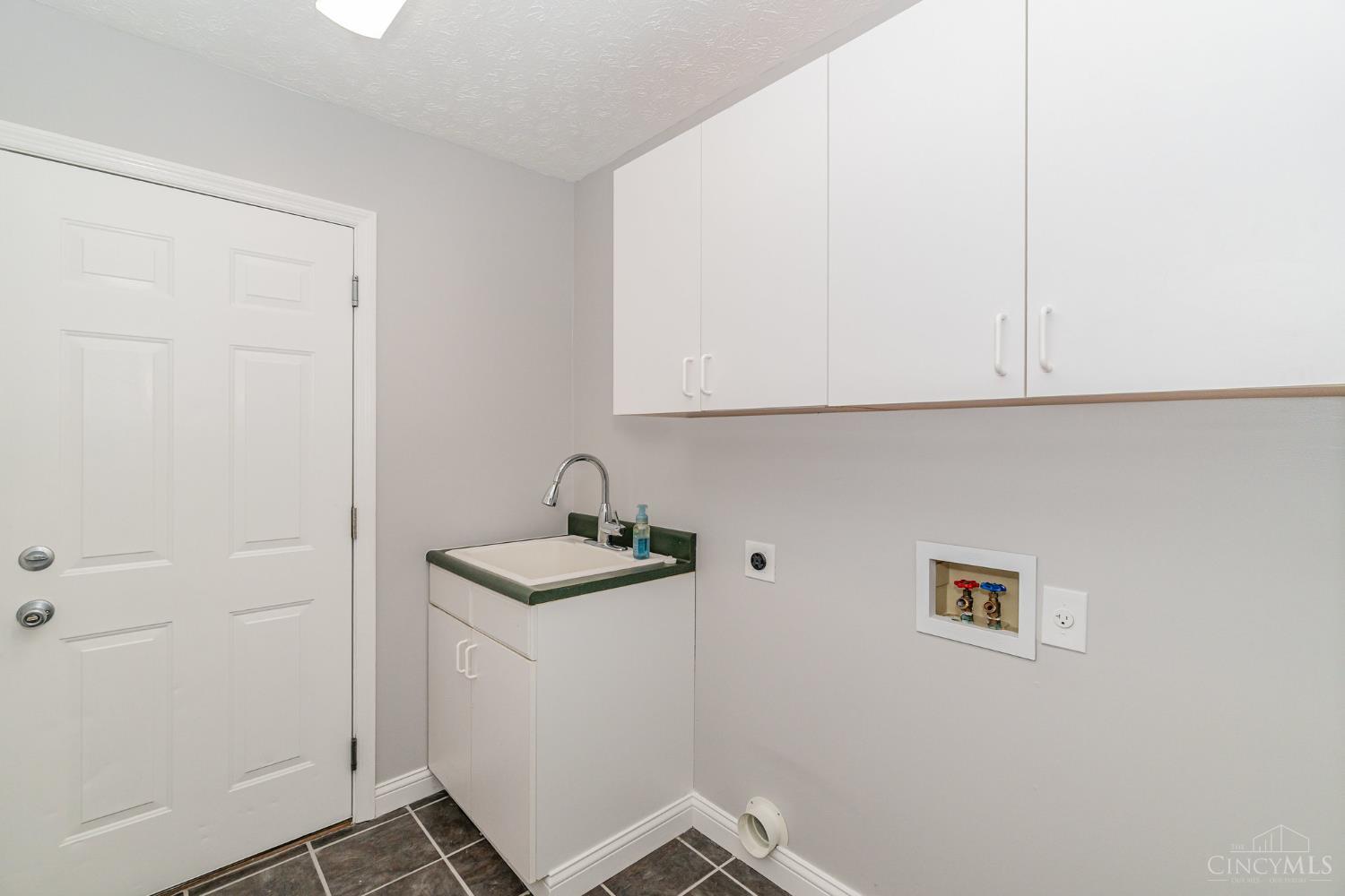 4903 Deer Ridge Court