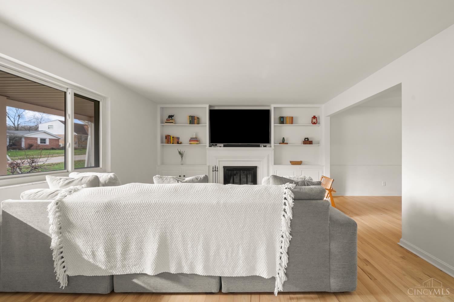 Homes for sale in Colerain Twp, OH | 3408 Rocker, Colerain Twp, OH 45239 | MLS# 1863443