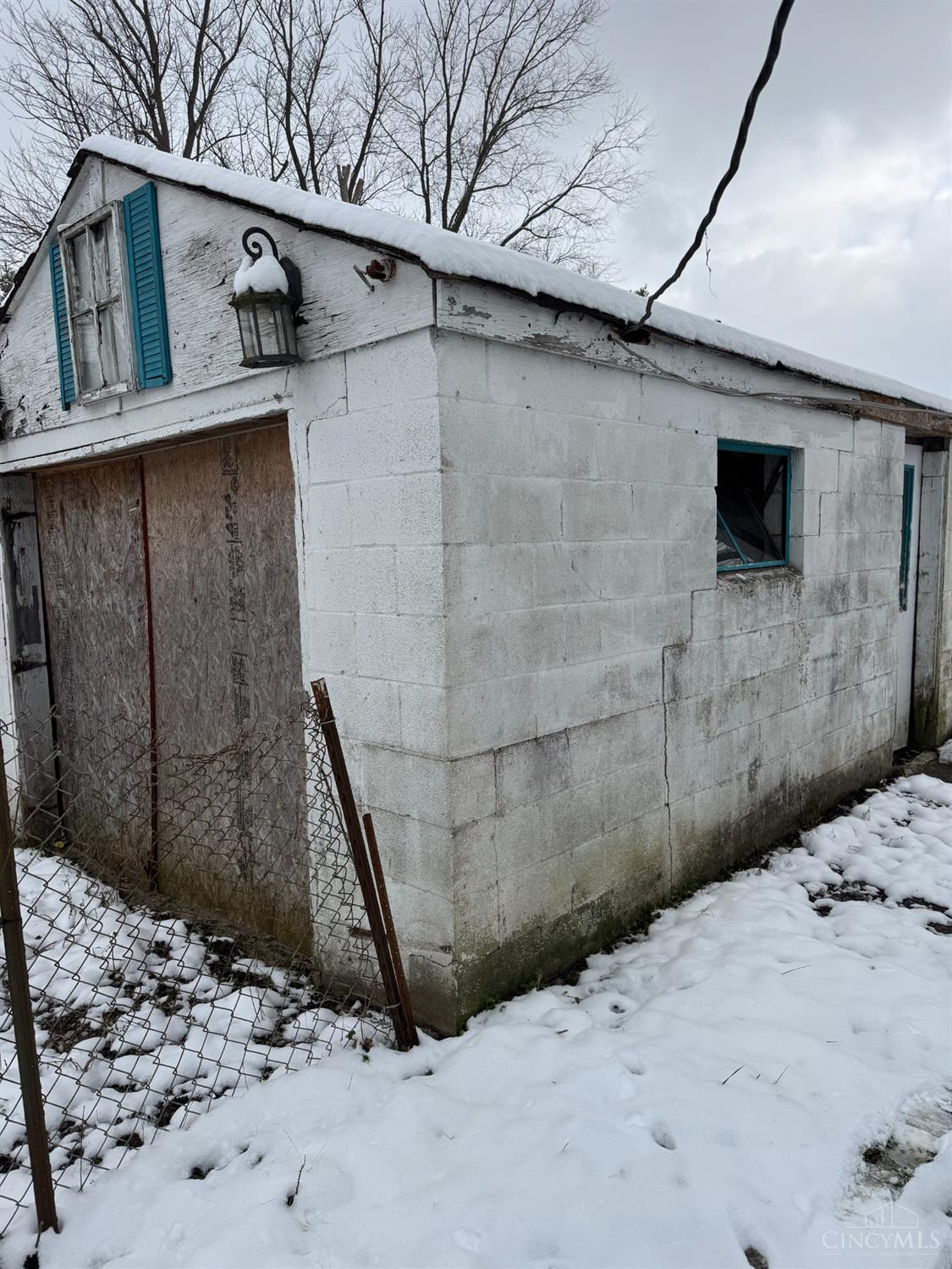 Homes for sale in Williamsburg, OH | 165 S 6th St, Williamsburg, OH 45176 | MLS# 1863465