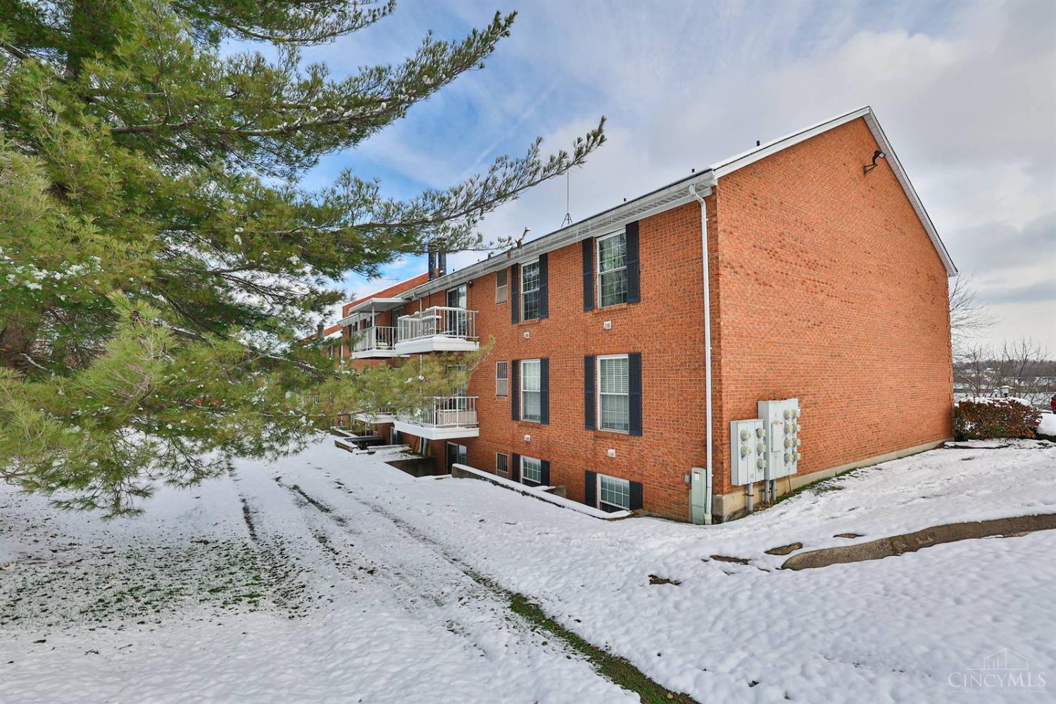 Homes for sale in Green Twp, OH | 5396 Harrison Ave #21, Green Twp, OH 45248 | MLS# 1863329