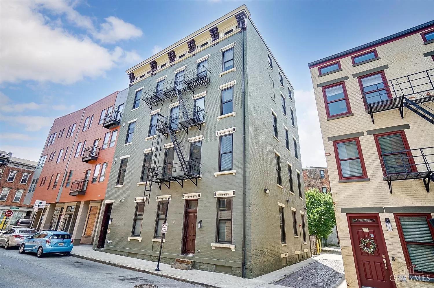 Homes for sale in Cincinnati, OH | 27 Mercer St #4, Cincinnati, OH 45202 | MLS# 1856792