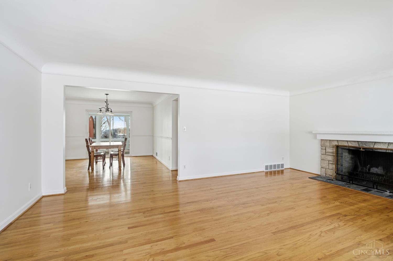 Homes for sale in Cincinnati, OH | 2043 Blue Bell Dr, Cincinnati, OH 45224 | MLS# 1863467