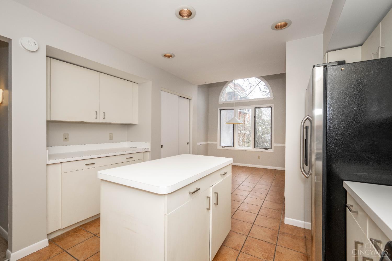 2600 Cleinview Avenue #82