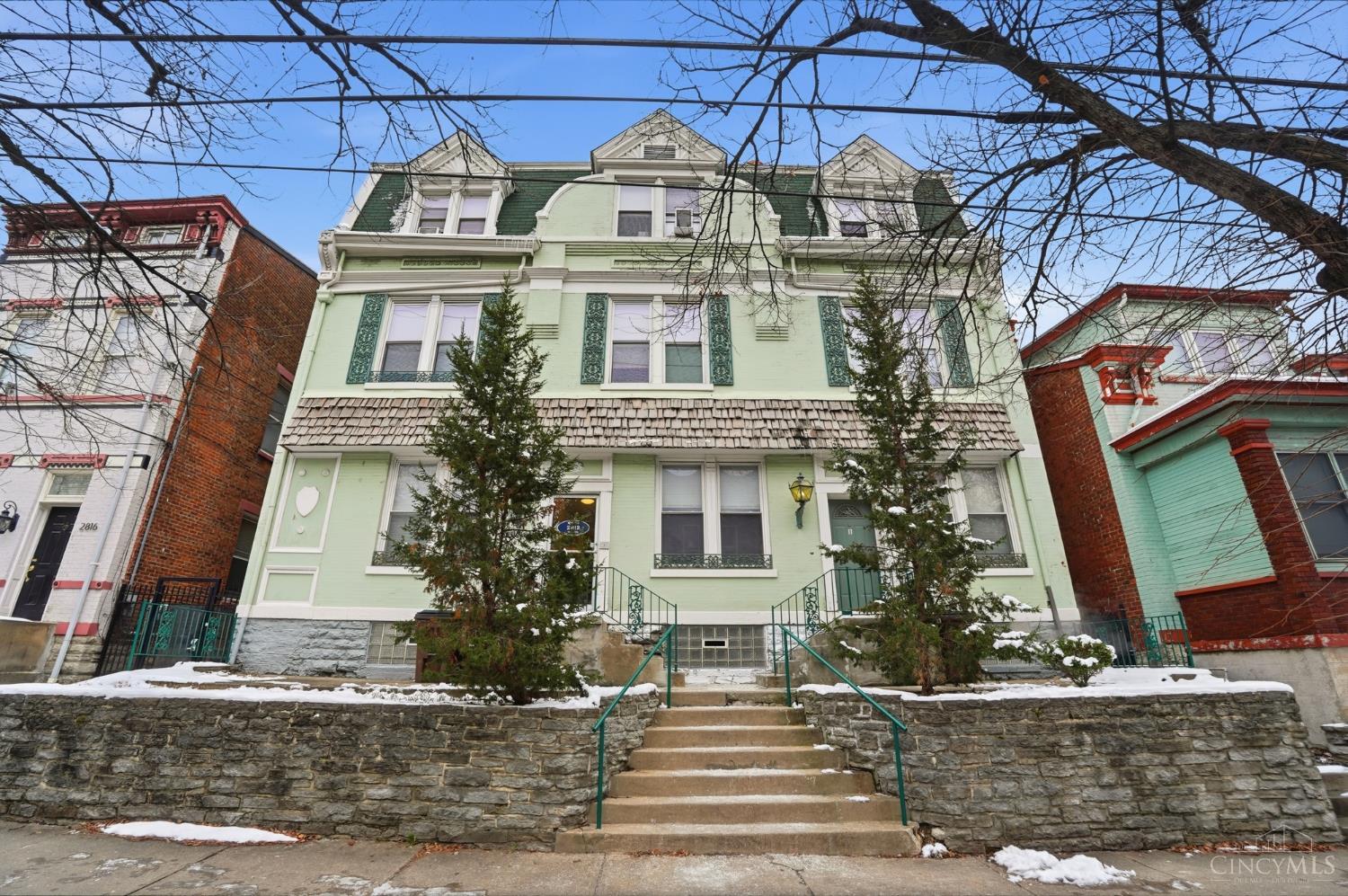 Homes for sale in Cincinnati, OH | 2810 Jefferson Ave, Cincinnati, OH 45219 | MLS# 1863694