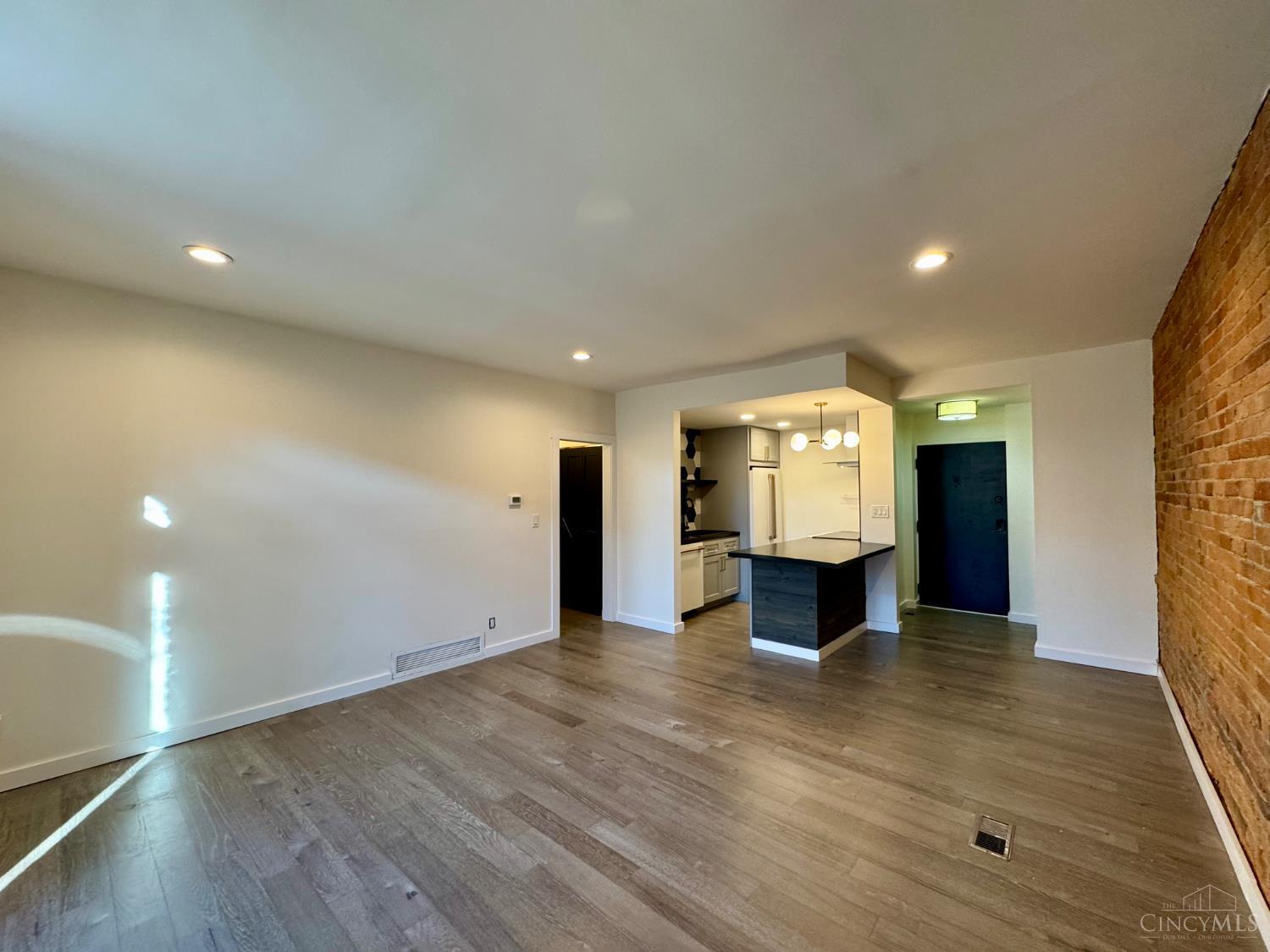 412 Liberty Hill #1B, Cincinnati, OH, 45202 — photo 13