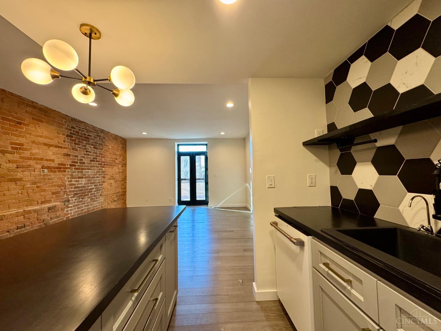 412 Liberty Hill #1B, Cincinnati, OH, 45202 — photo 19