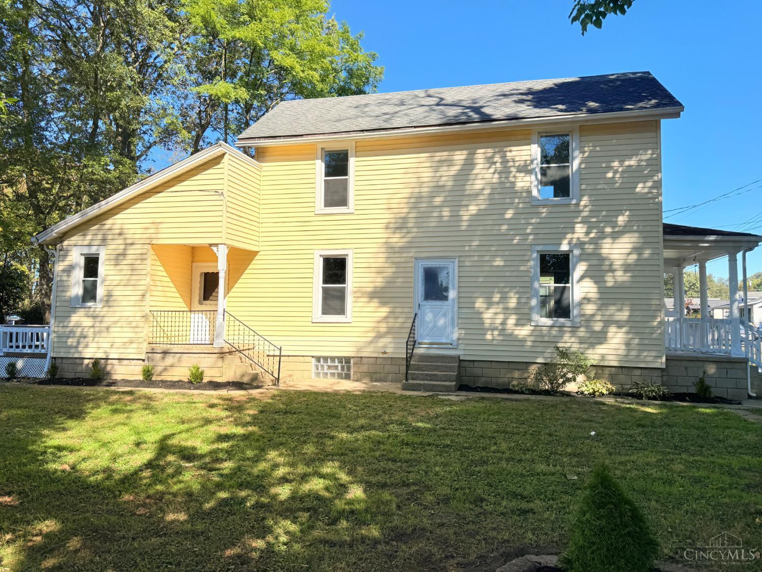 Homes for sale in Cleves, OH | 401 W Porter St, Cleves, OH 45002 | MLS# 1863886