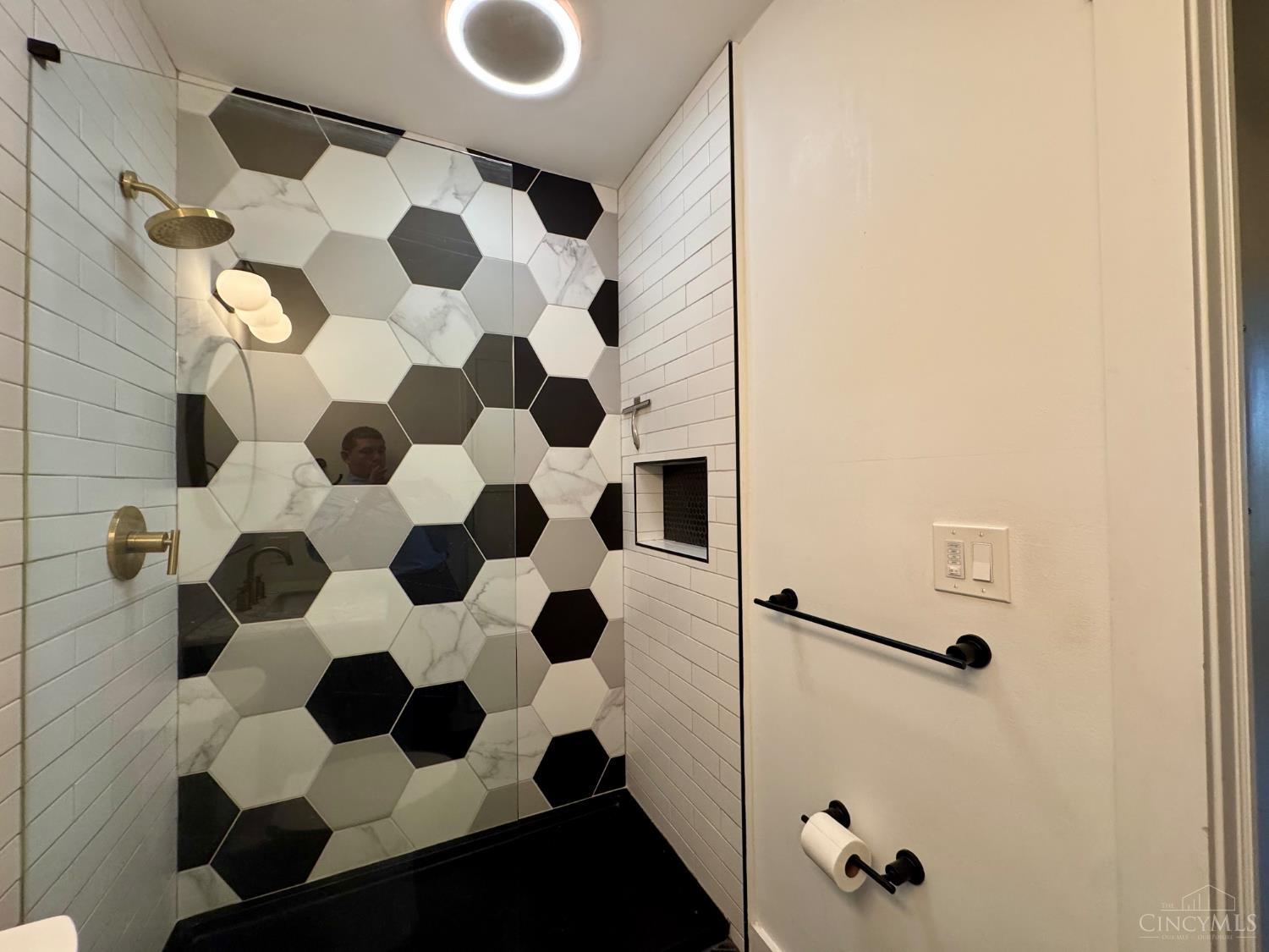 412 Liberty Hill #1B, Cincinnati, OH, 45202 — photo 33