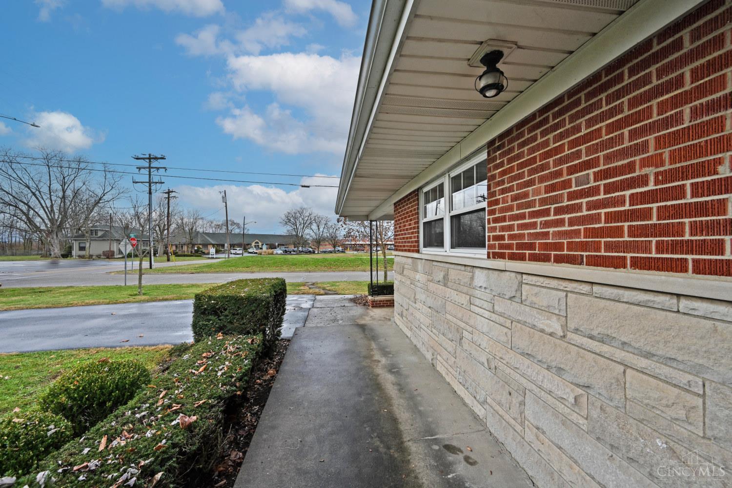 Homes for sale in Harrison, OH | 1146 Stone Dr, Harrison, OH 45030 | MLS# 1864059