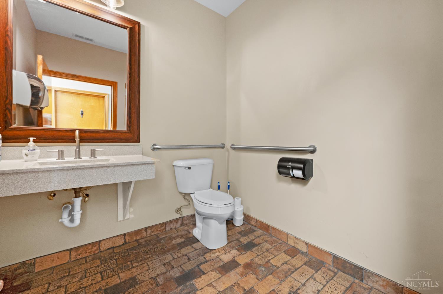 9155 Governors Way #1B, Symmes Twp, OH, 45249 — photo 30