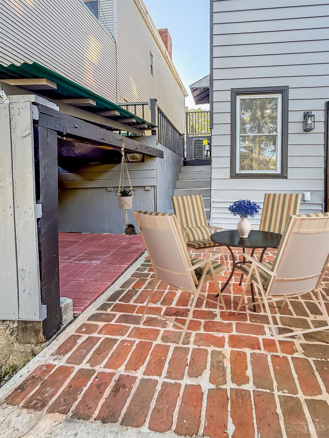 Homes for sale in Cincinnati, OH | 924 Mcpherson Ave, Cincinnati, OH 45205 | MLS# 1864384