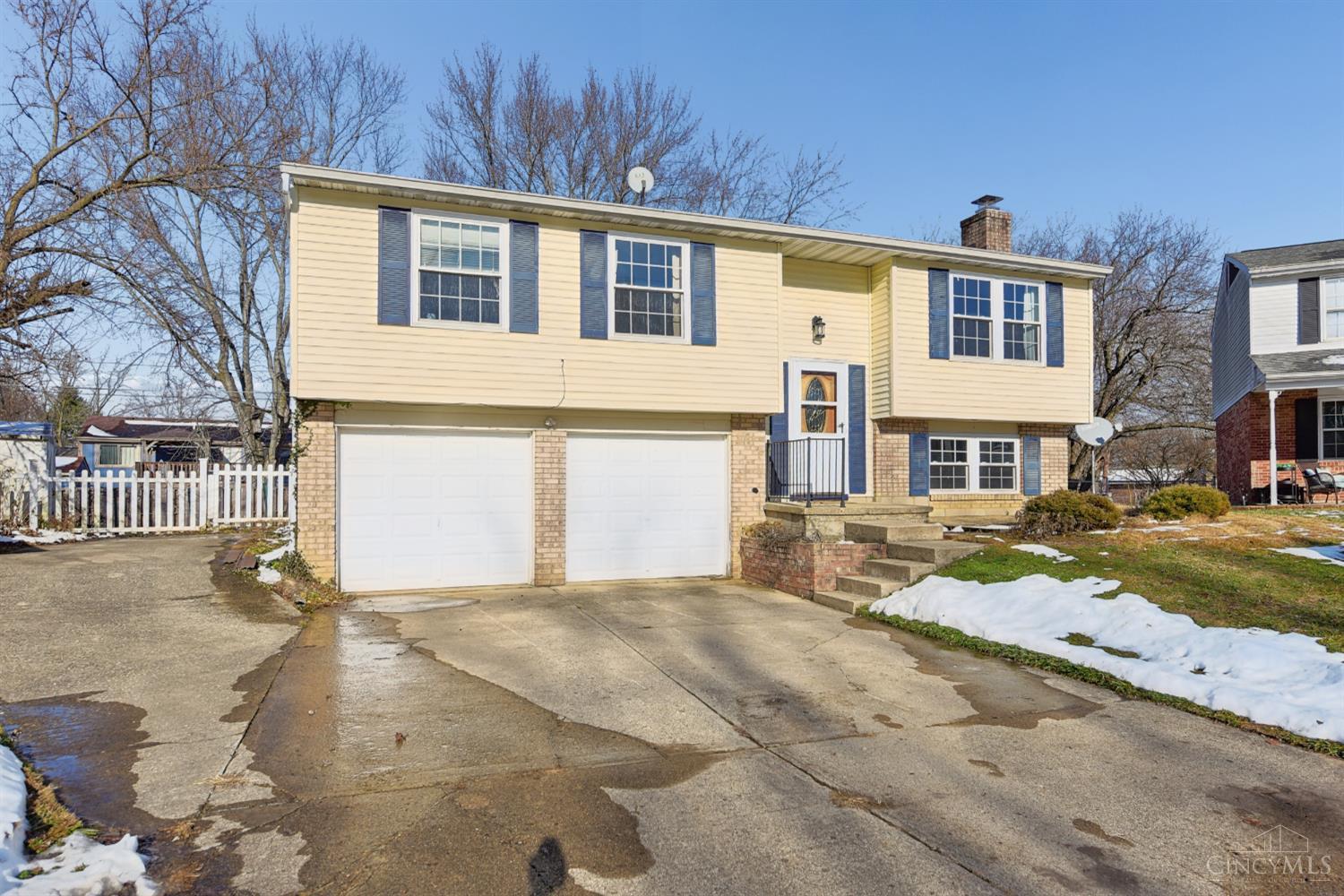 Homes for sale in Mason, OH | 792 Majken Pl, Mason, OH 45040 | MLS# 1864413