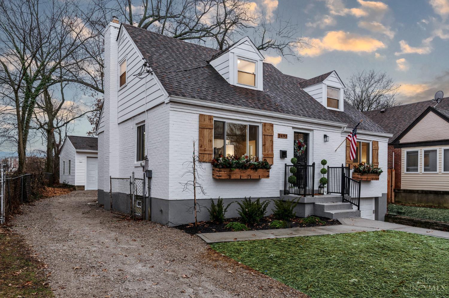 Homes for sale in Cincinnati, OH | 2493 Downing Dr, Cincinnati, OH 45208 | MLS# 1864056