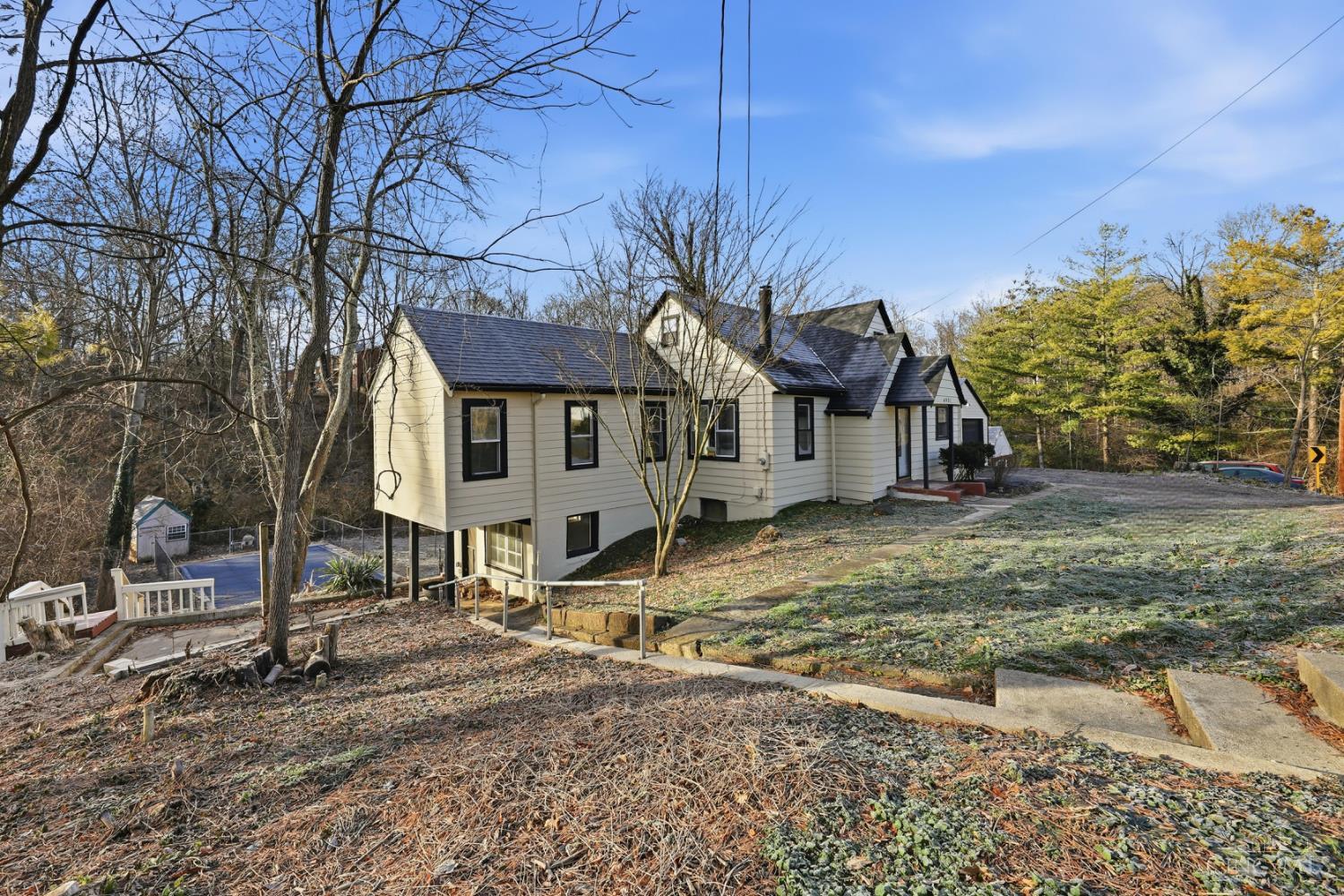 Homes for sale in Anderson Twp, OH | 6931 Paddison Rd, Anderson Twp, OH 45230 | MLS# 1864496