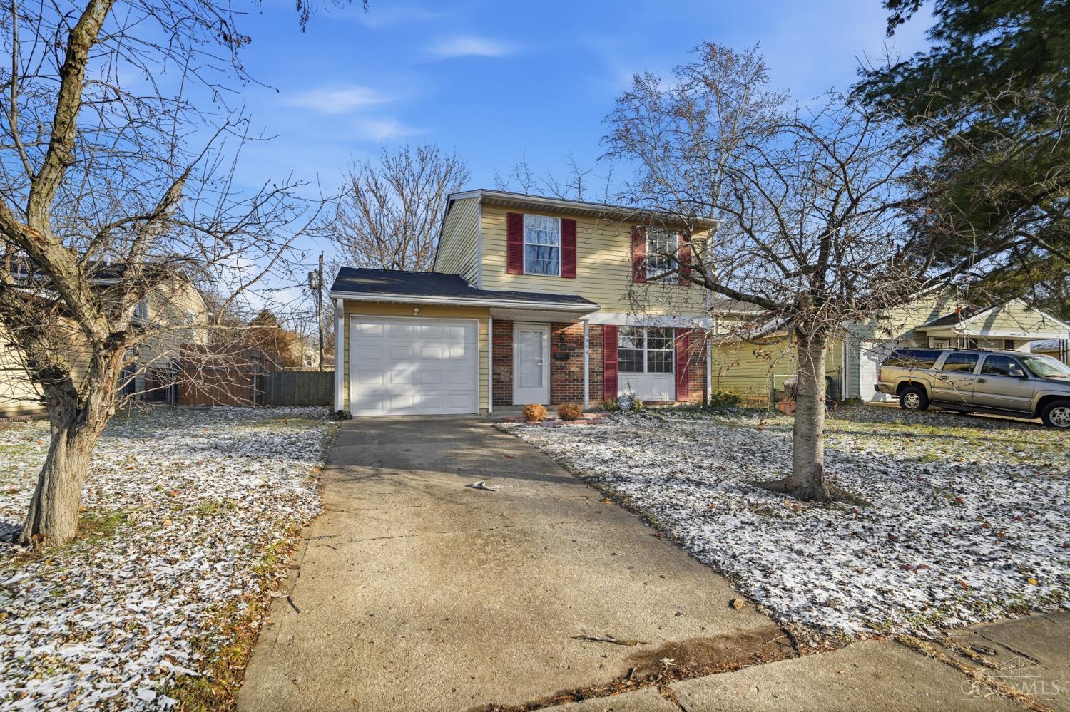 Homes for sale in Middletown, OH | 1619 Carriage Dr, Middletown, OH 45042 | MLS# 1864385