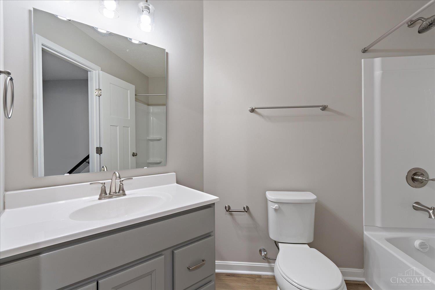 301 Parkview Lane #90301, Miami Twp, OH, 45150 — photo 24