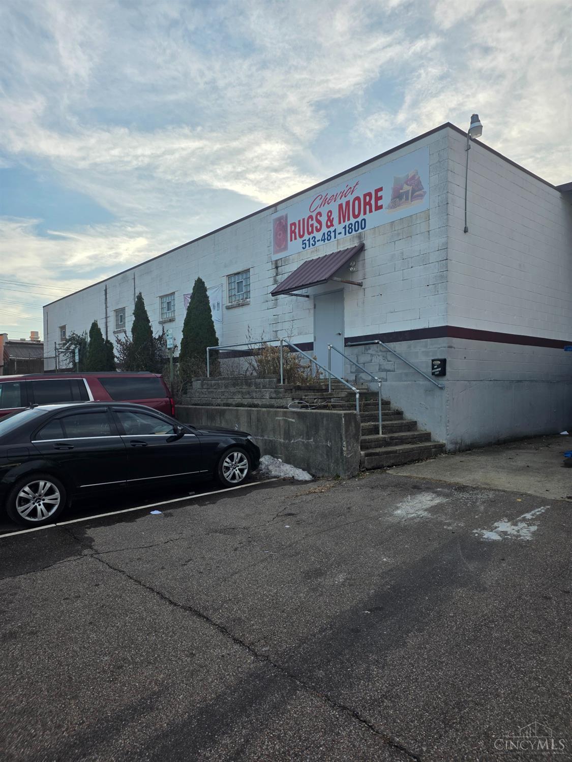 3817 North Bend Road, Cheviot, OH, 45211