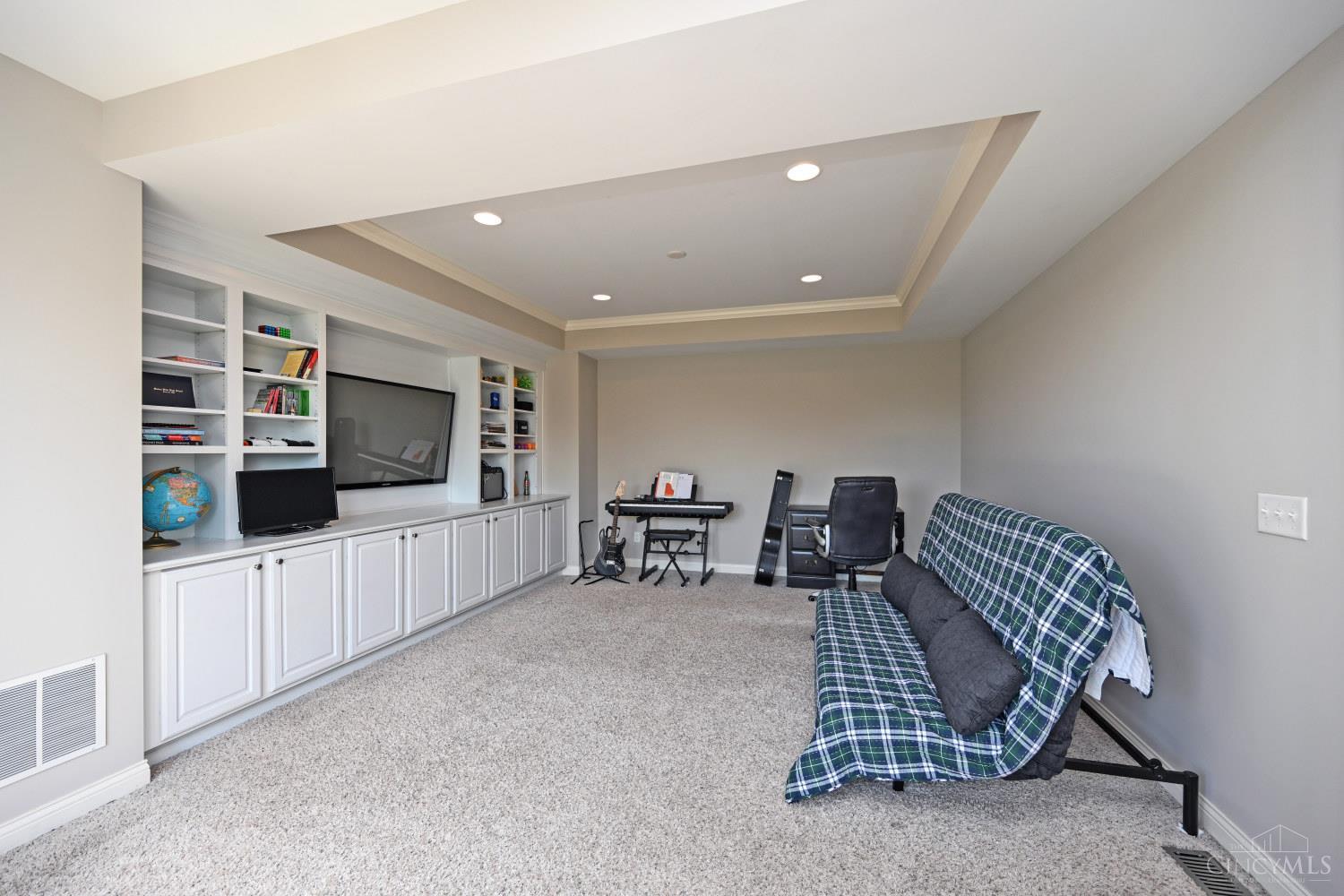5349 Grand Vista Court, Cincinnati, OH, 45227 — photo 21