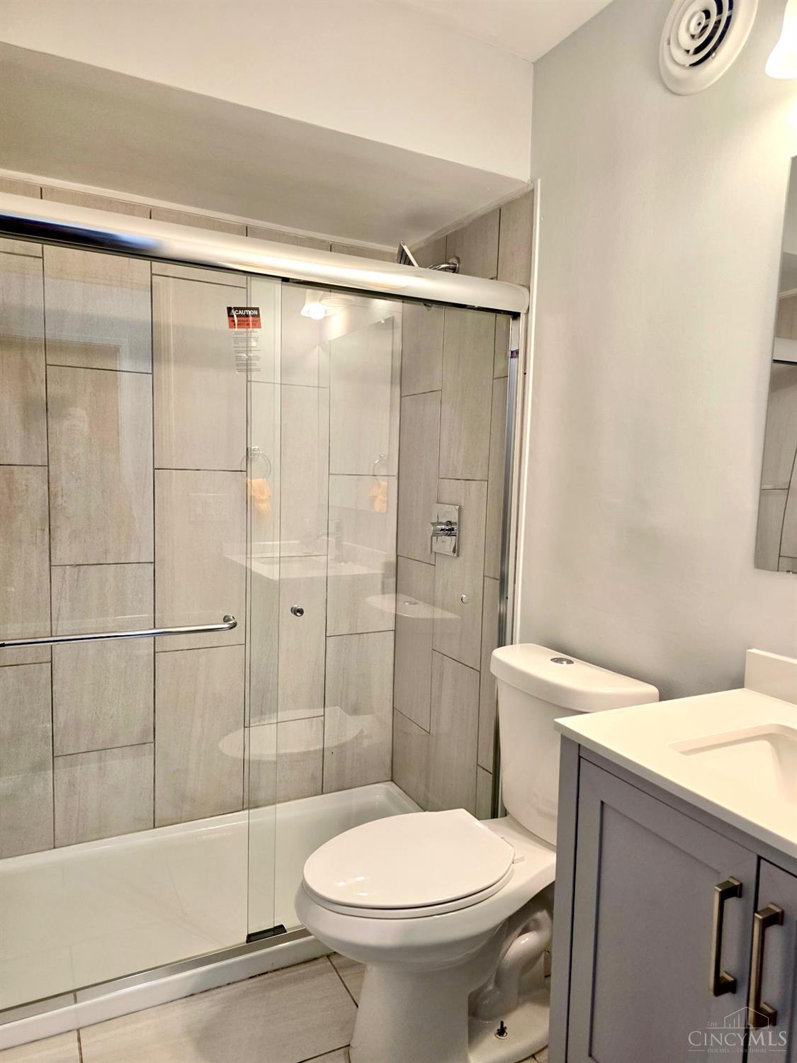 5940 Kenneth Avenue, Cincinnati, OH, 45224 — photo 23