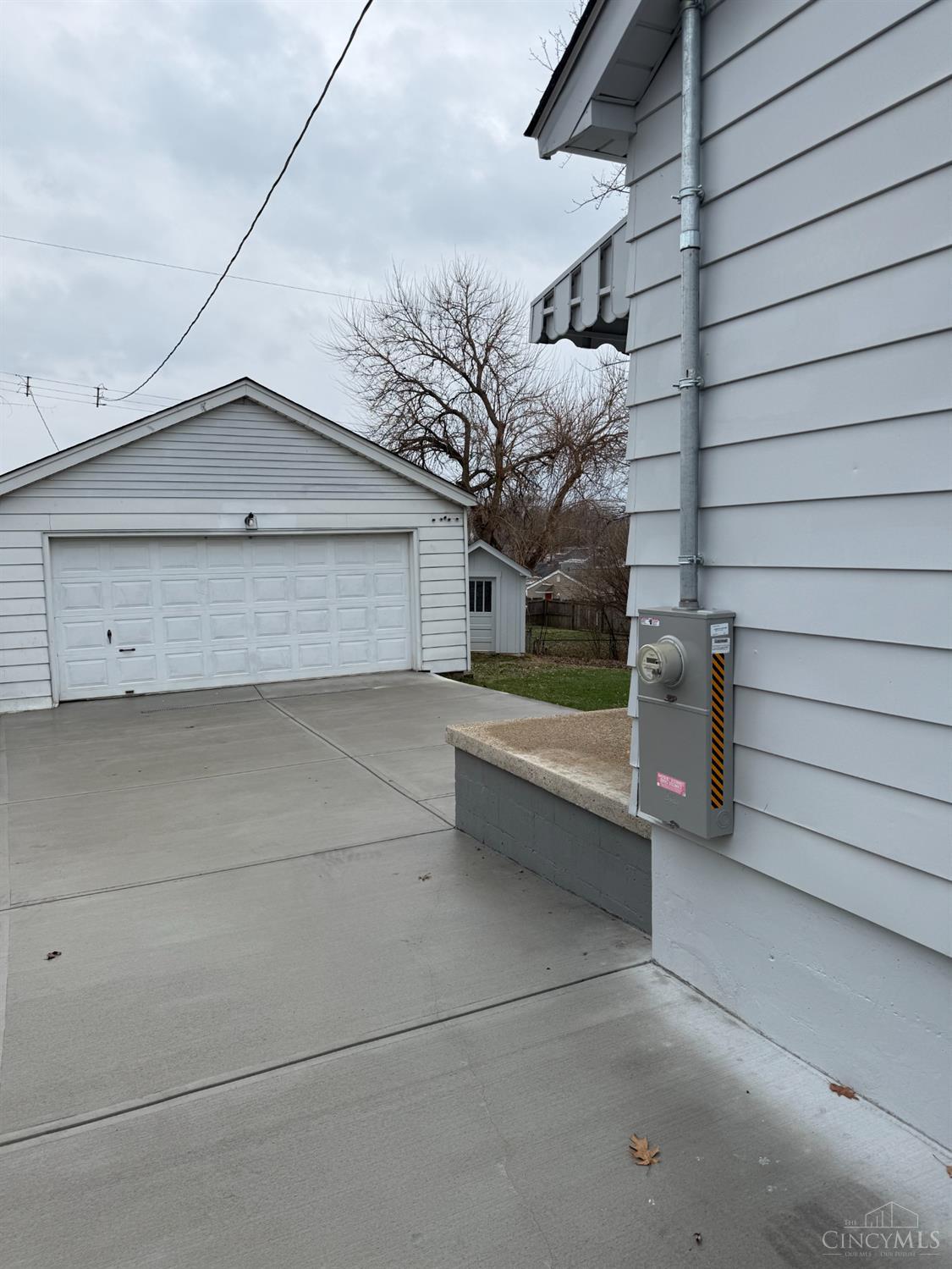 Homes for sale in Fairfield Twp, OH | 2126 Parkamo Ave, Fairfield Twp, OH 45015 | MLS# 1863141