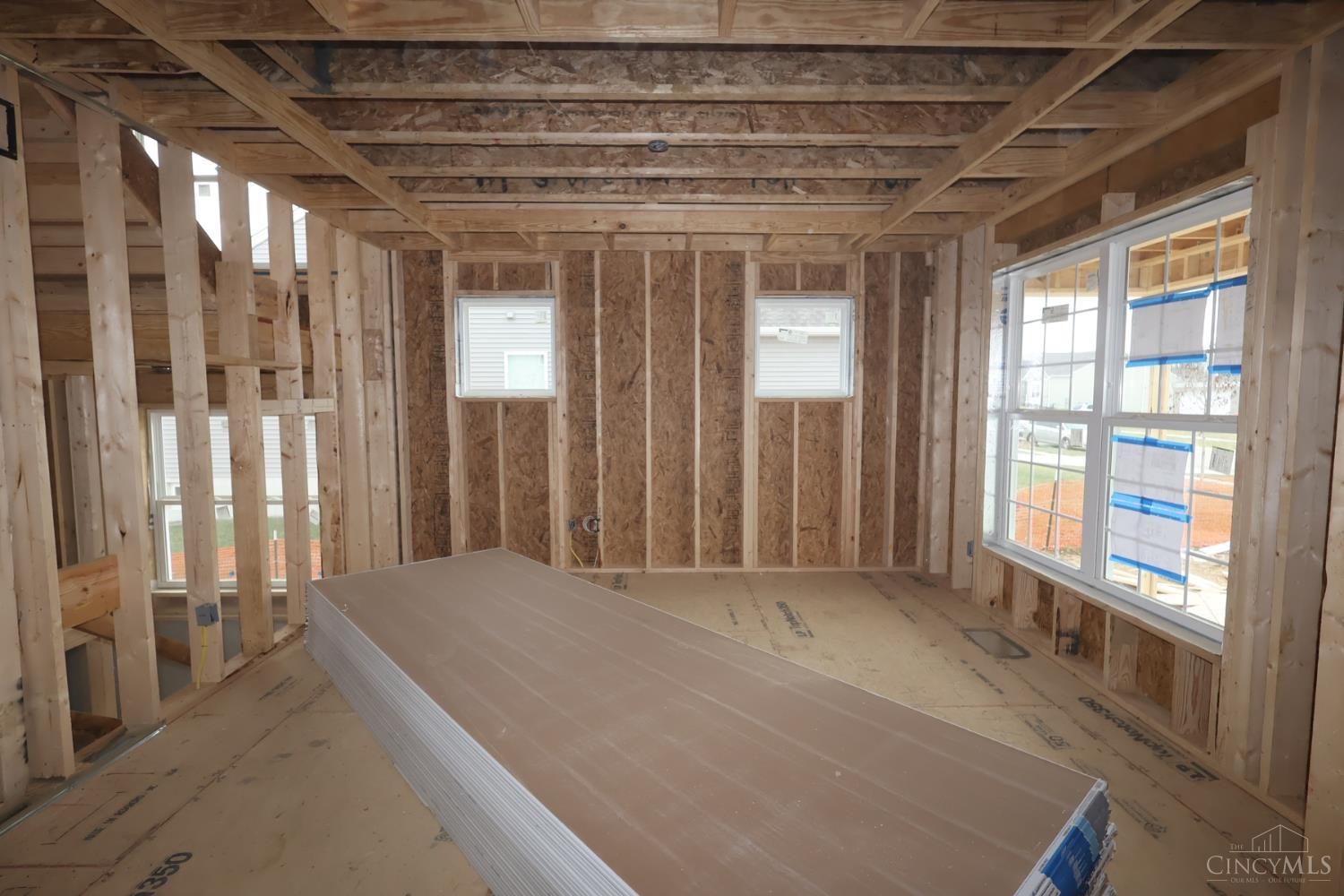 Homes for sale in Miami Twp, OH | 1876 Grove Park Dr #51, Miami Twp, OH 45150 | MLS# 1862823