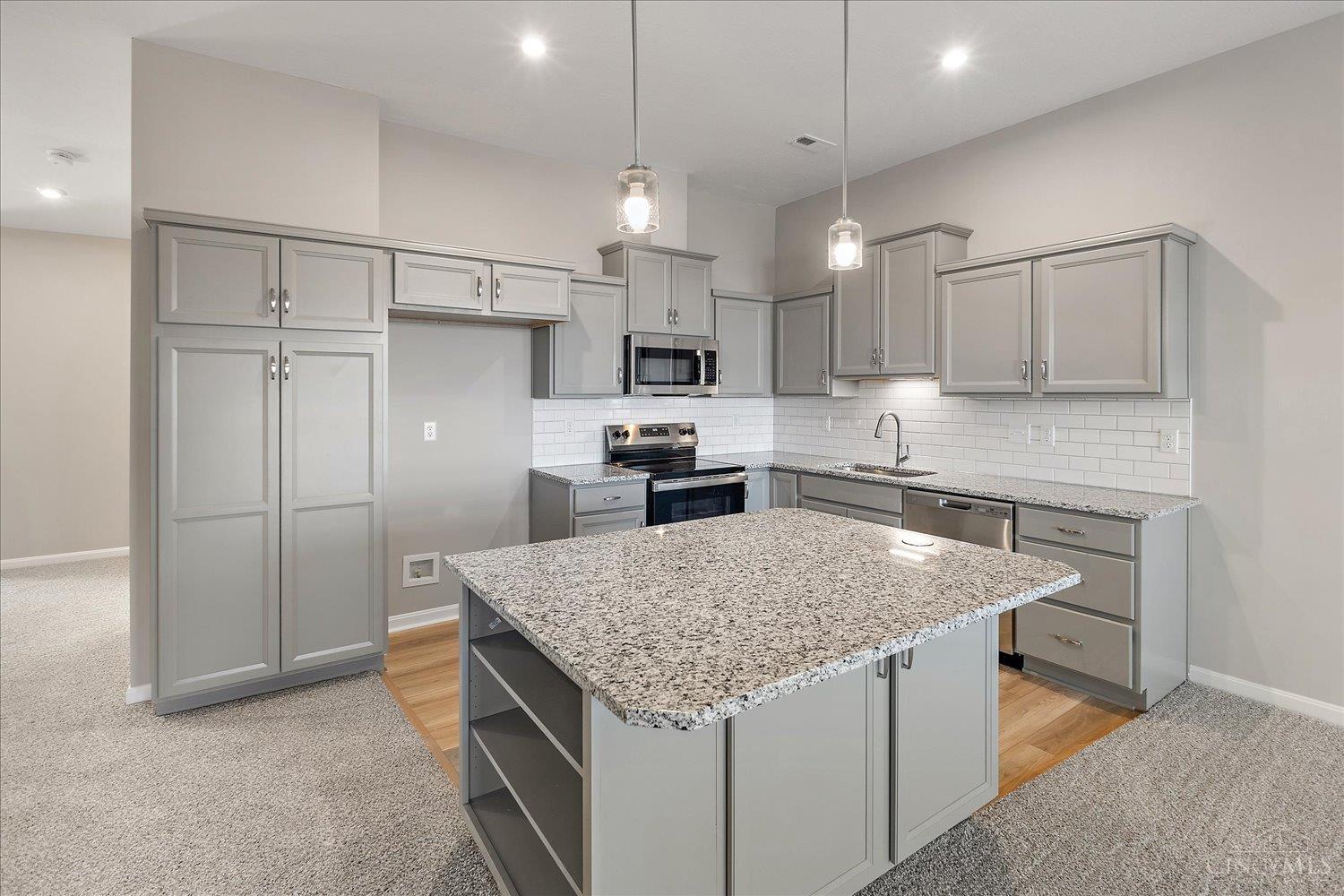 Homes for sale in Turtle Creek Twp, OH | 437 Bethpage Way #7-303, Turtle Creek Twp, OH 45036 | MLS# 1832590