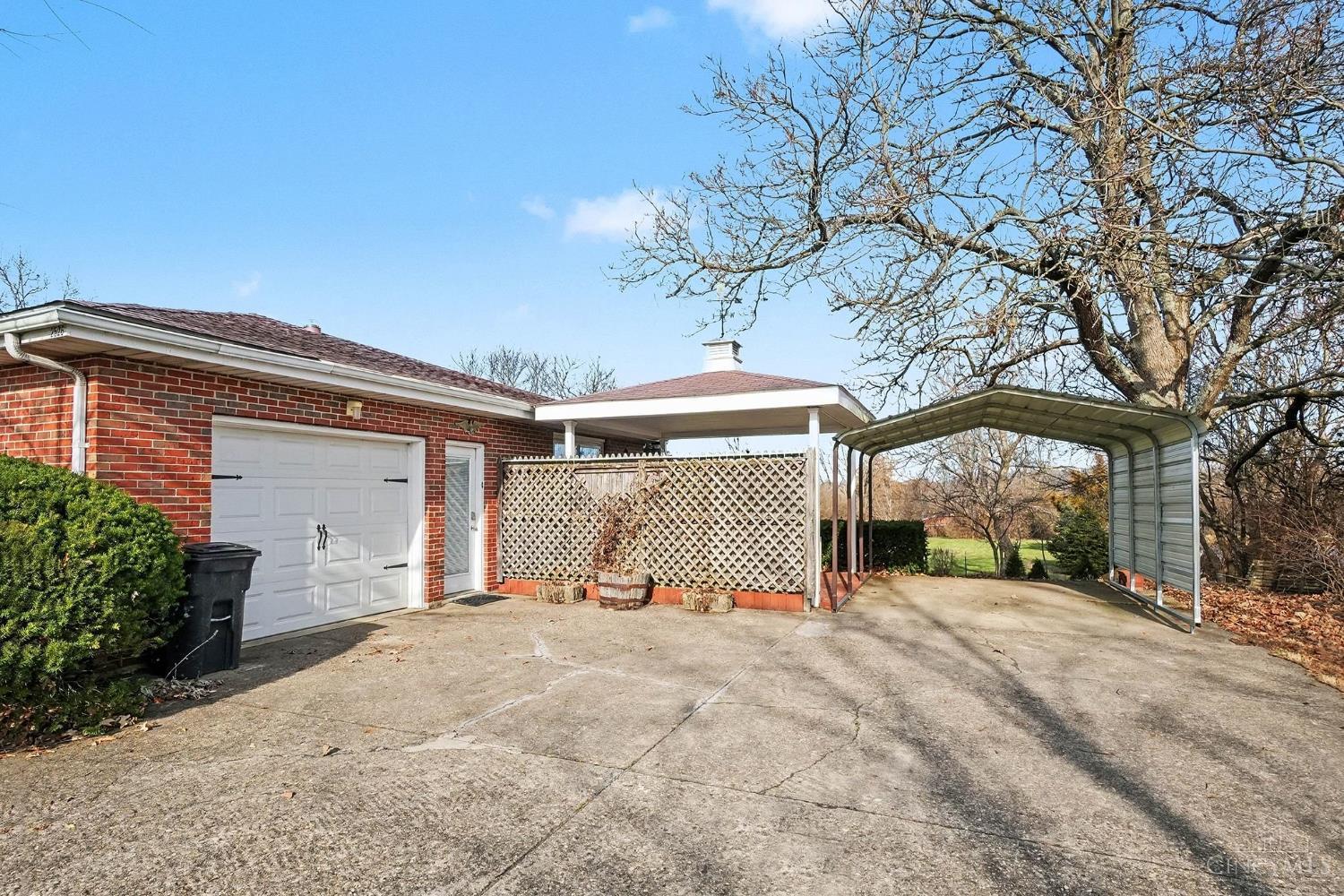 2526 Stahlheber Road