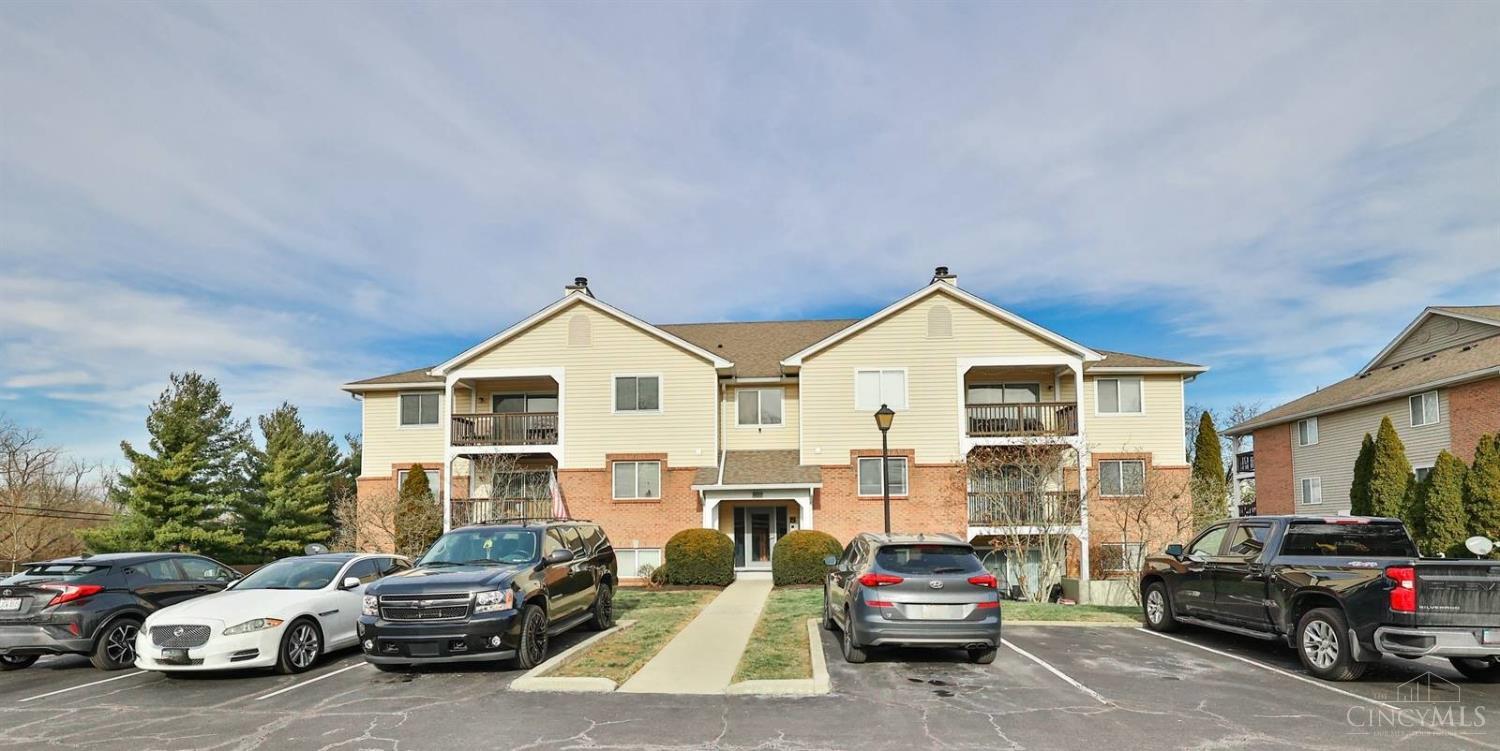 Homes for sale in Springfield Twp., OH | 12120 Regency Run Ct #7, Springfield Twp., OH 45240 | MLS# 1865428