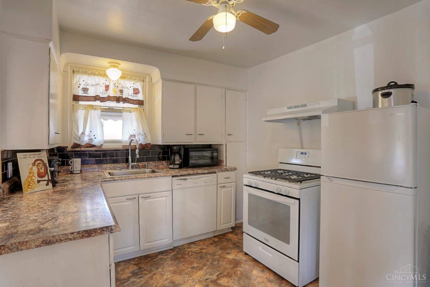 6758 Bramble Avenue, Cincinnati, OH, 45227 — photo 49