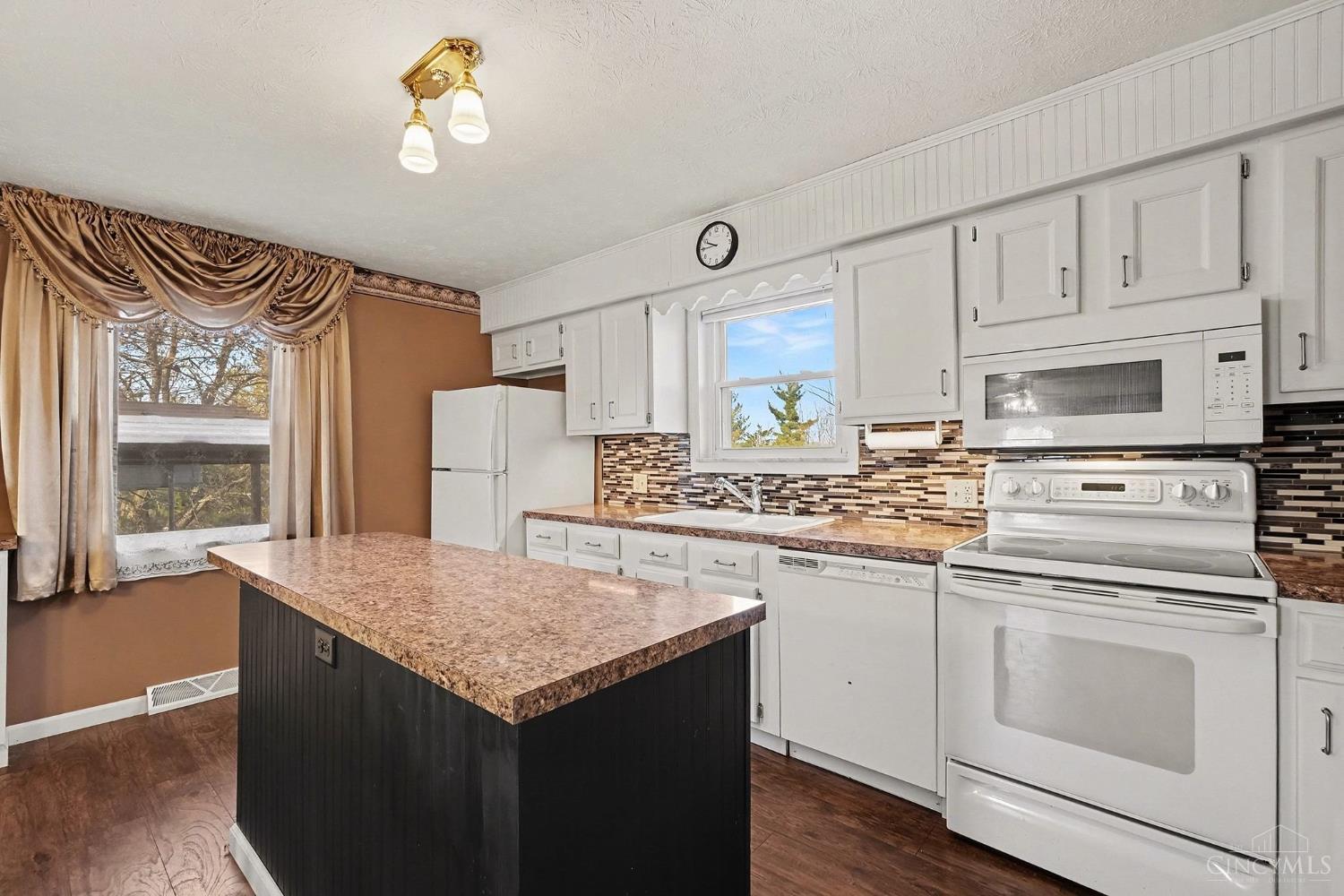 2526 Stahlheber Road