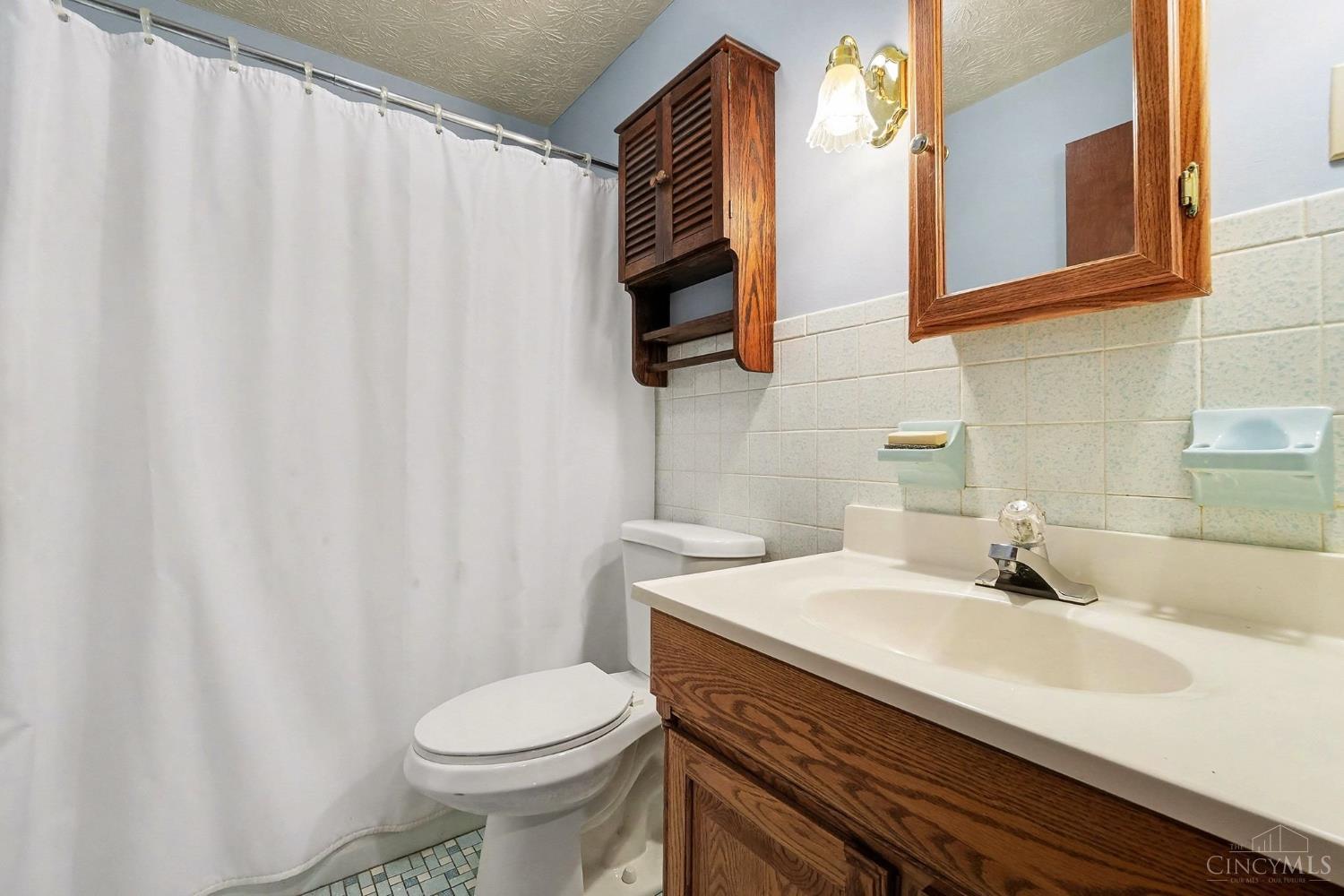 2526 Stahlheber Road