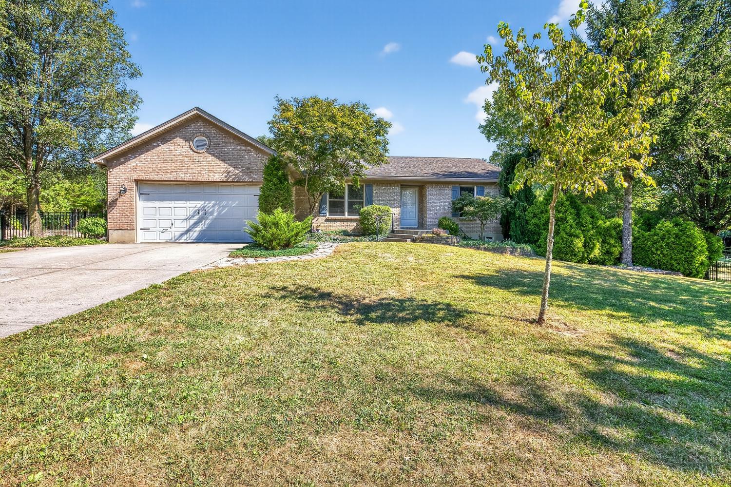 1334 E Fosters Maineville Road