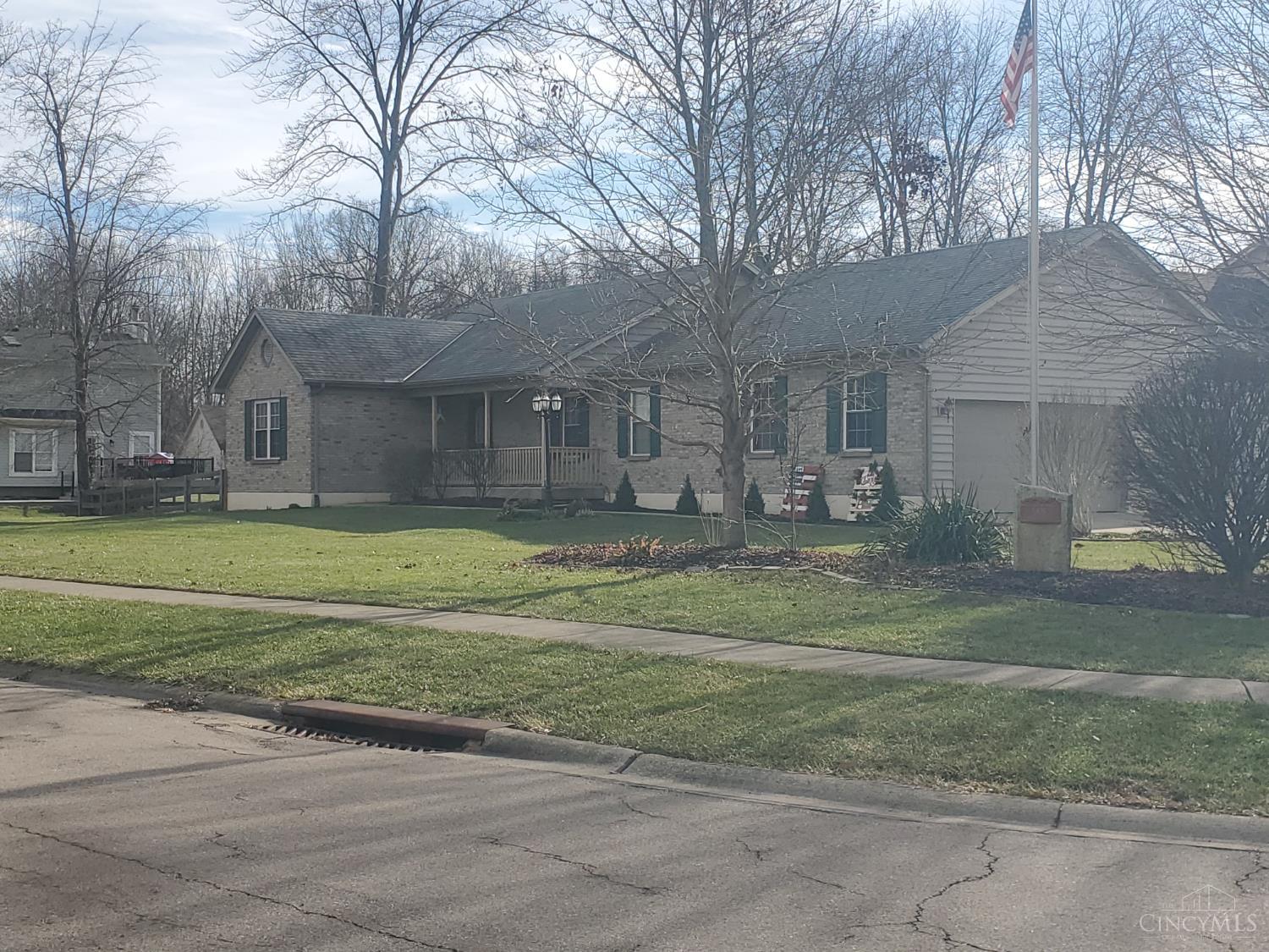 Homes for sale in Miami Twp, OH | 5816 Whitecat Ct, Miami Twp, OH 45150 | MLS# 1865399