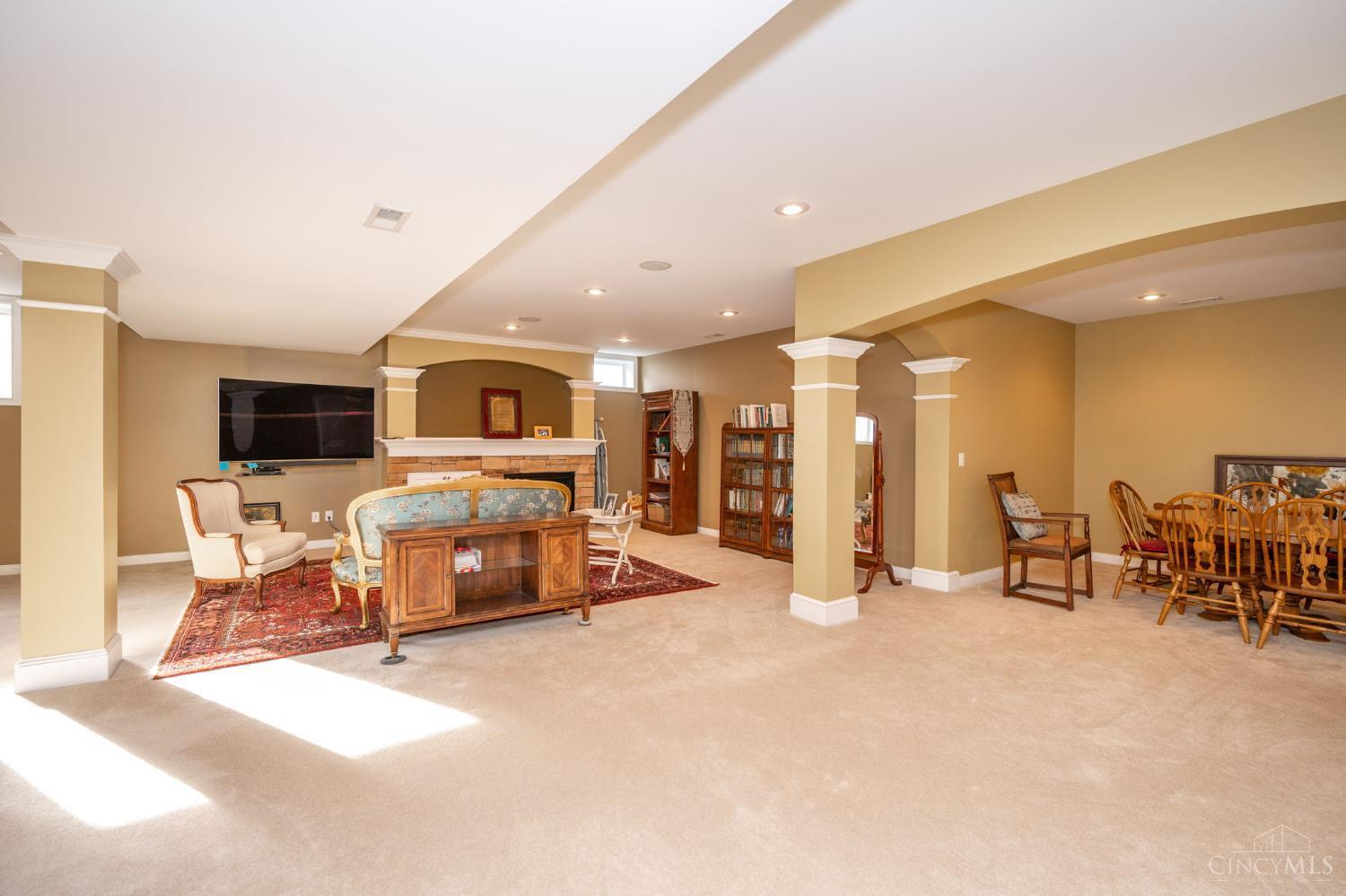 1379 Shaker Run Boulevard, Turtle Creek Twp, OH, 45036 — photo 61