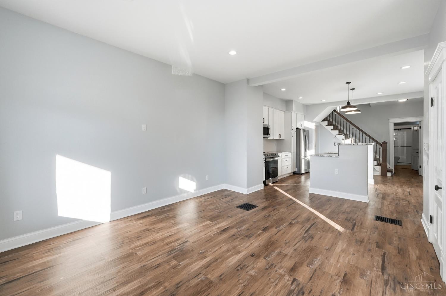 Homes for sale in Cincinnati, OH | 1610 Glen Parker Ave, Cincinnati, OH 45223 | MLS# 1866066