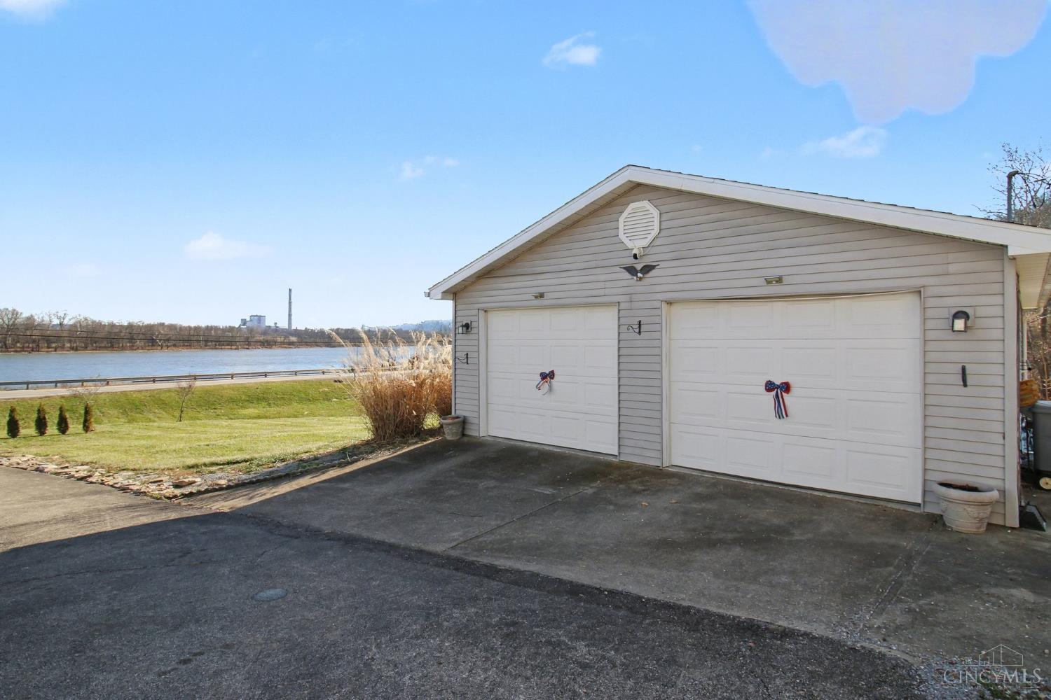 2633 St Rt 156, Rising Sun, IN, 47040 — photo 8