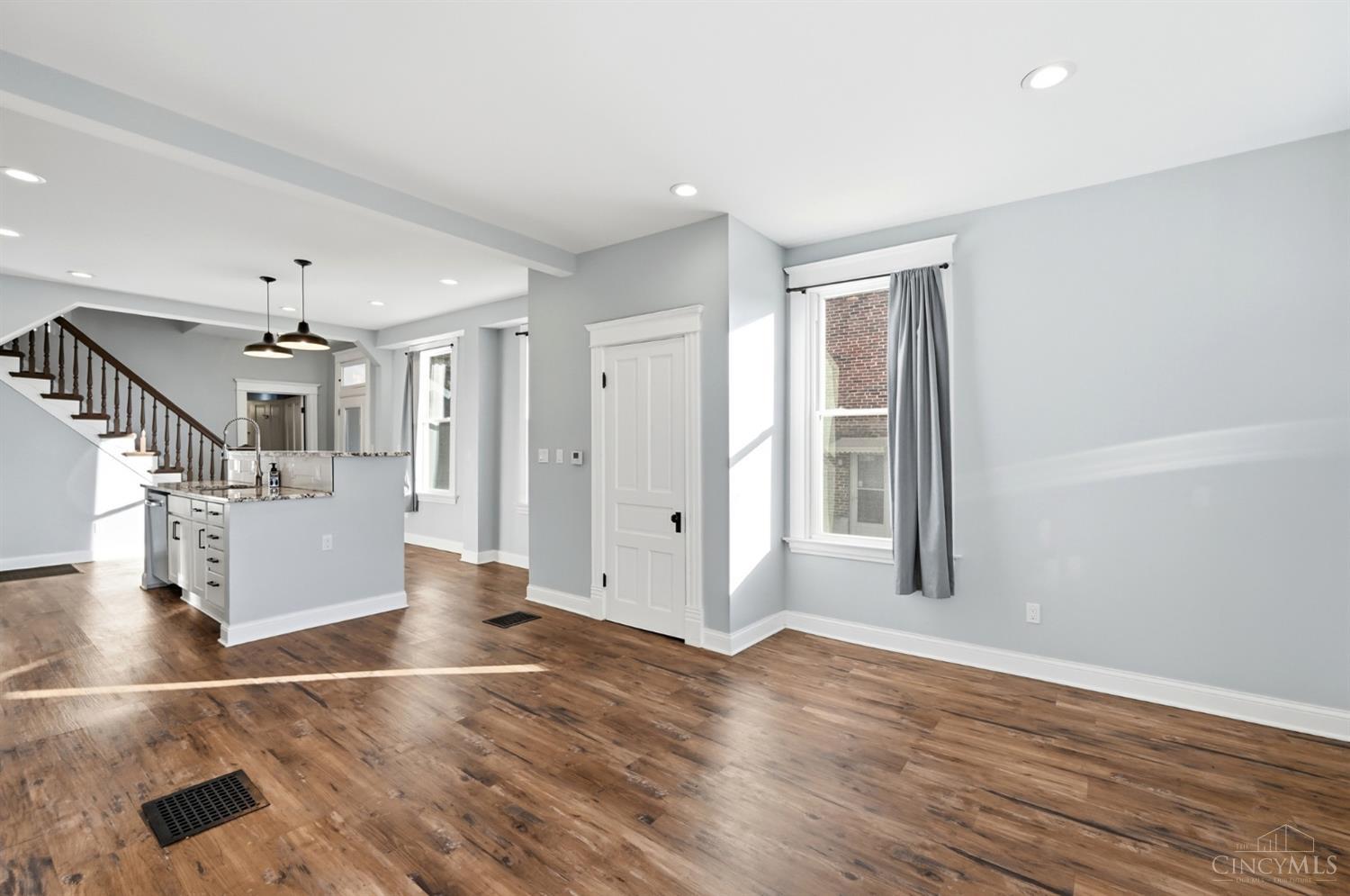 Homes for sale in Cincinnati, OH | 1610 Glen Parker Ave, Cincinnati, OH 45223 | MLS# 1866066