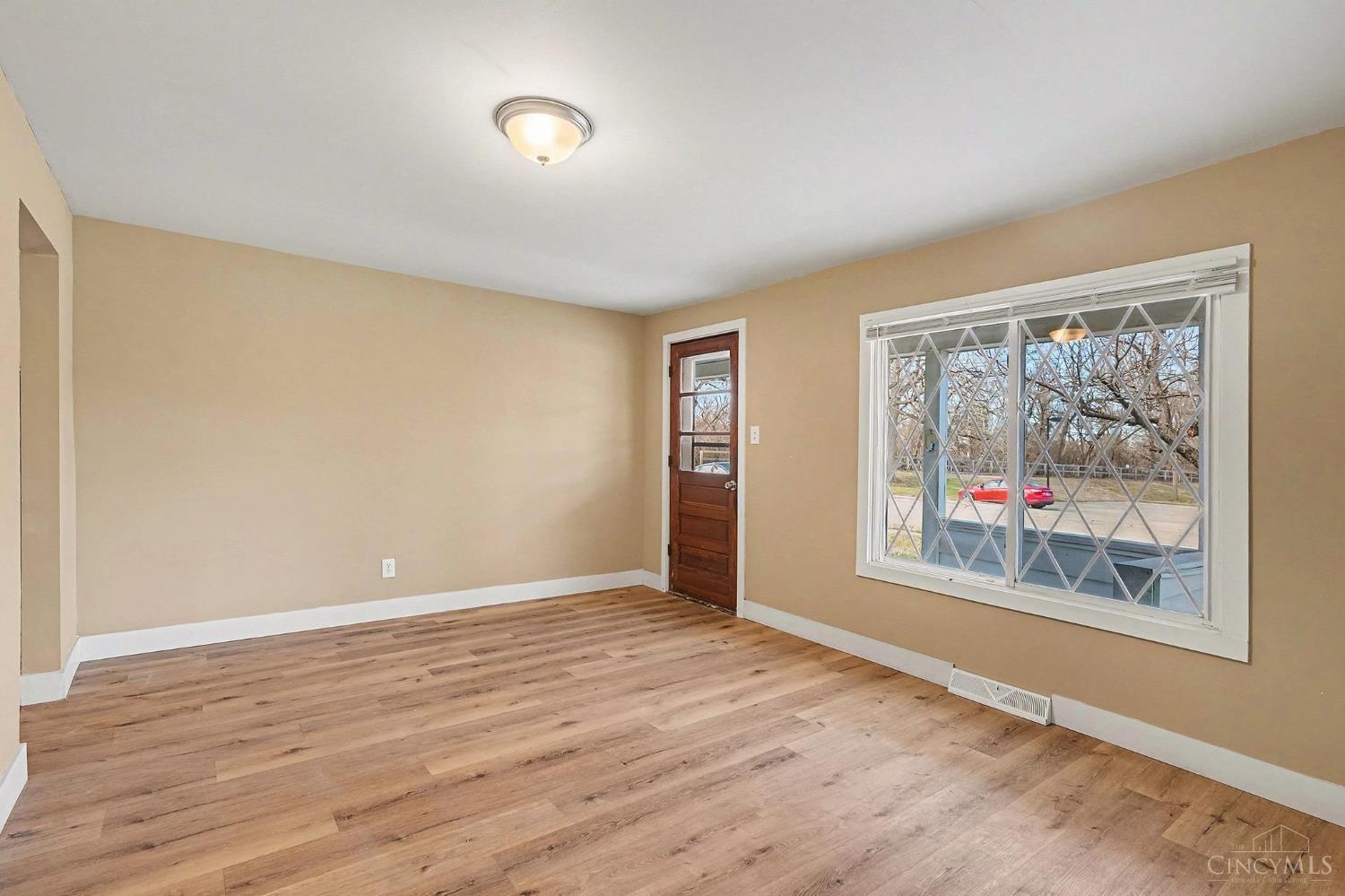 321 Southern Avenue, Reading, OH, 45215